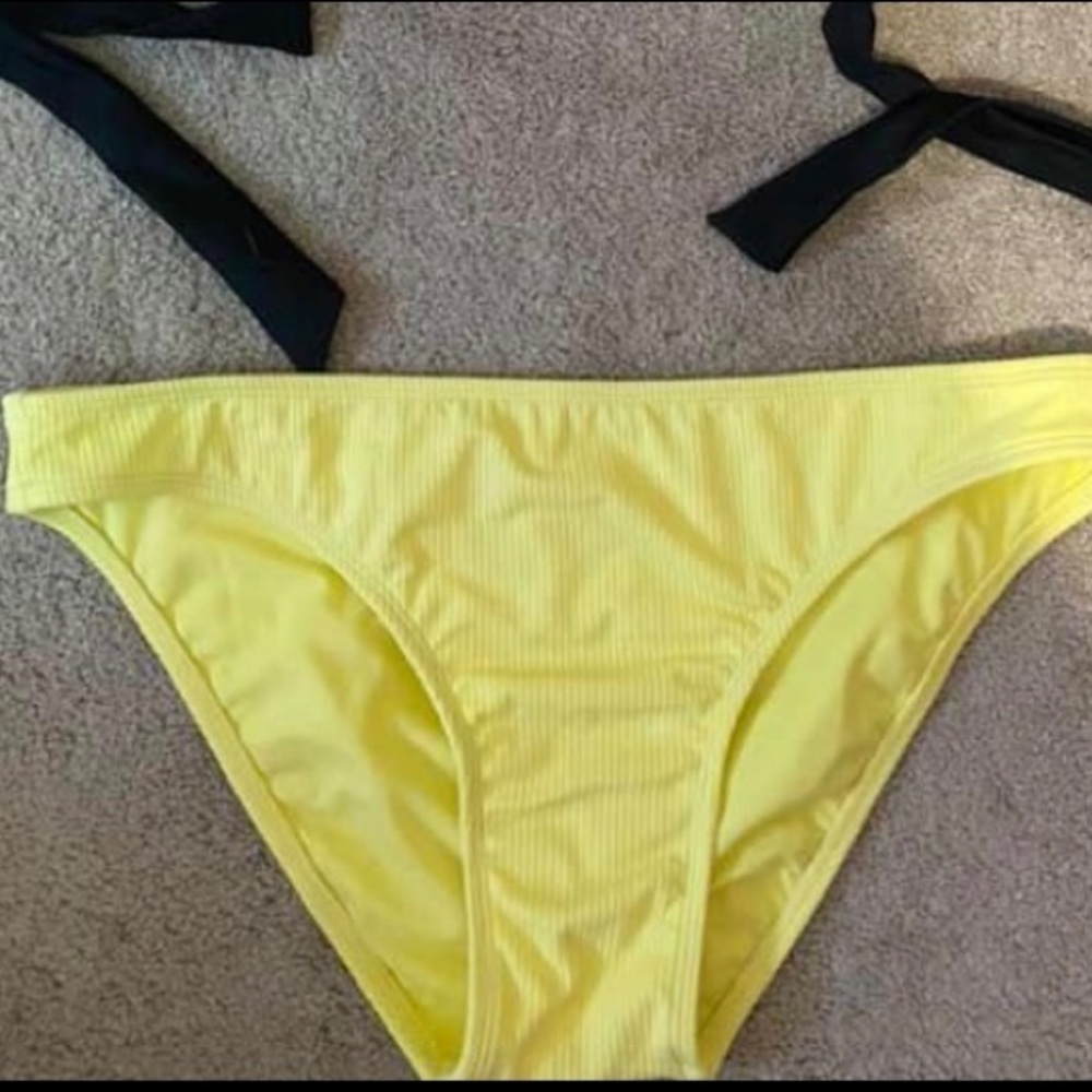 Bikini bottom